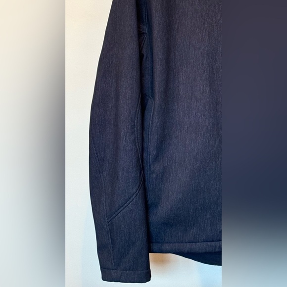 Kirkland Signature Men's Weatherproof Soft Shell Jacket | Navy | Large - Picture 4 of 9